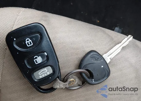 2012 Hyundai Elantra Gls (Ulsan Plant) from USA, damaged, VIN KMHDH4AE4CU281840